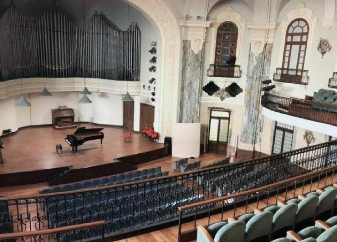 世界頂尖音樂學(xué)院排名_美國頂尖音樂學(xué)院介紹_世界著名音樂學(xué)院