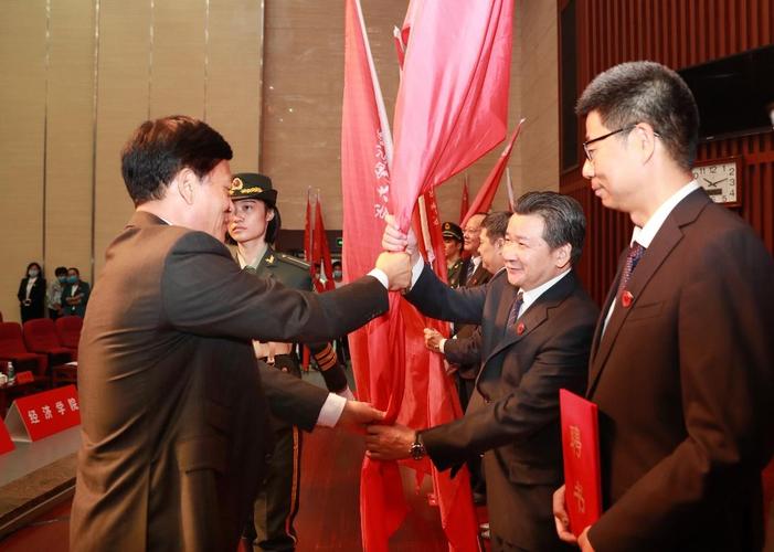 浙江工業大學MBA項目_工商管理專業排名_浙江工業大學MBA雙認證