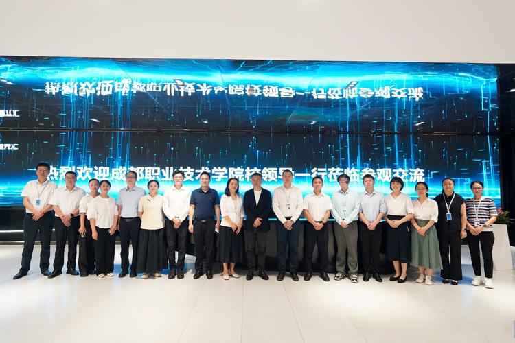 燕京理工學院專業介紹_燕京理工學院_燕京理工學院院長來了直播